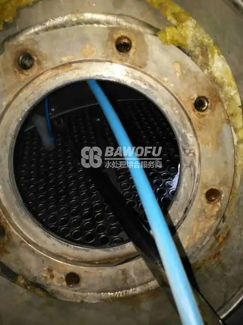 有水垢的冷凝器應(yīng)使用什么除垢劑？